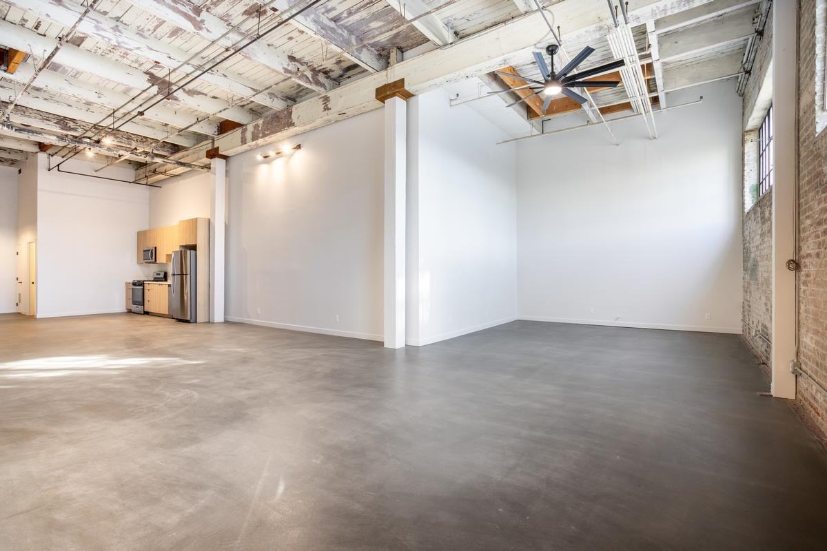 2349 S Santa Fe Ave - Photo 3 of 17