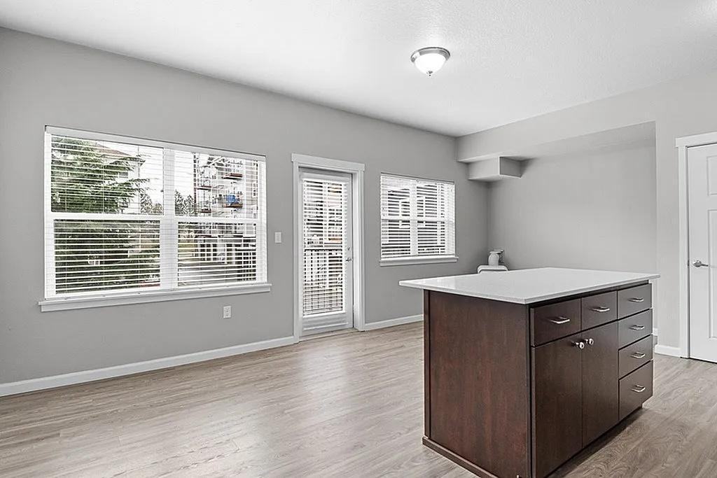 1563 Sw 172nd Ter - Photo 6 of 49