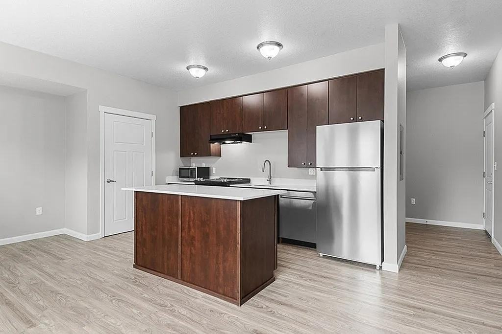 1563 Sw 172nd Ter - Photo 3 of 49