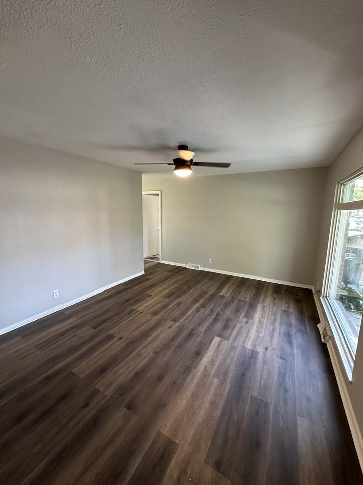 2303 Bramble Way #1 - Photo 2 of 14