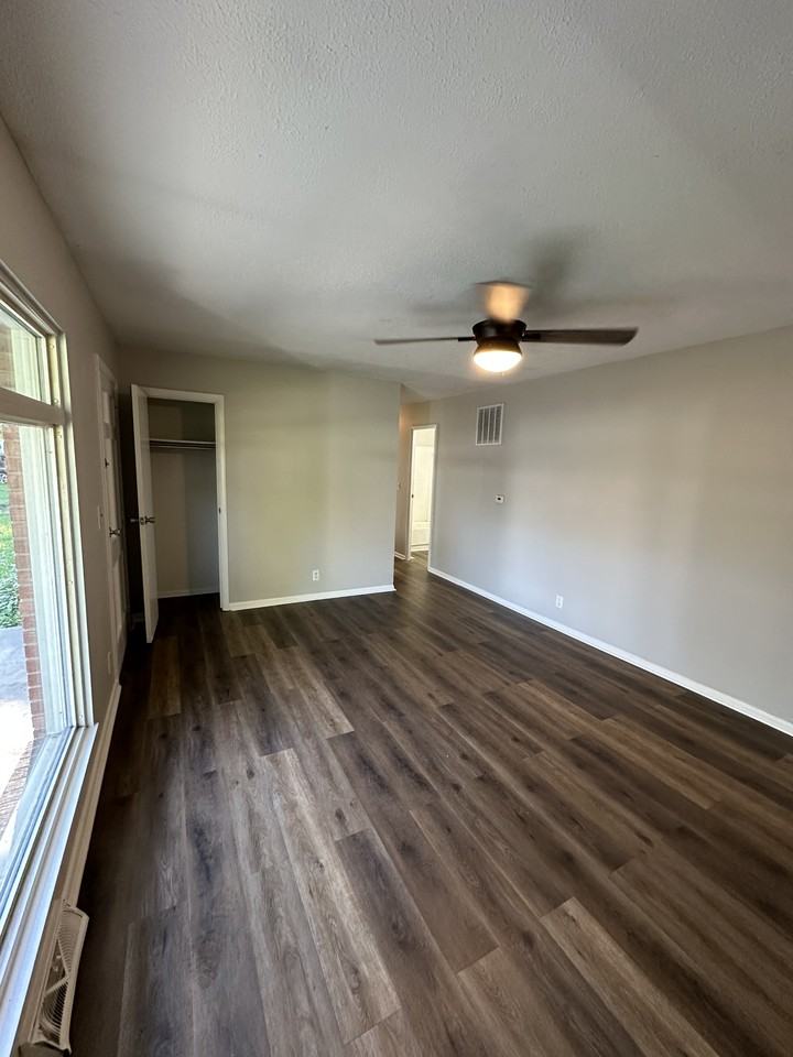 2303 Bramble Way #1 - Photo 3 of 14