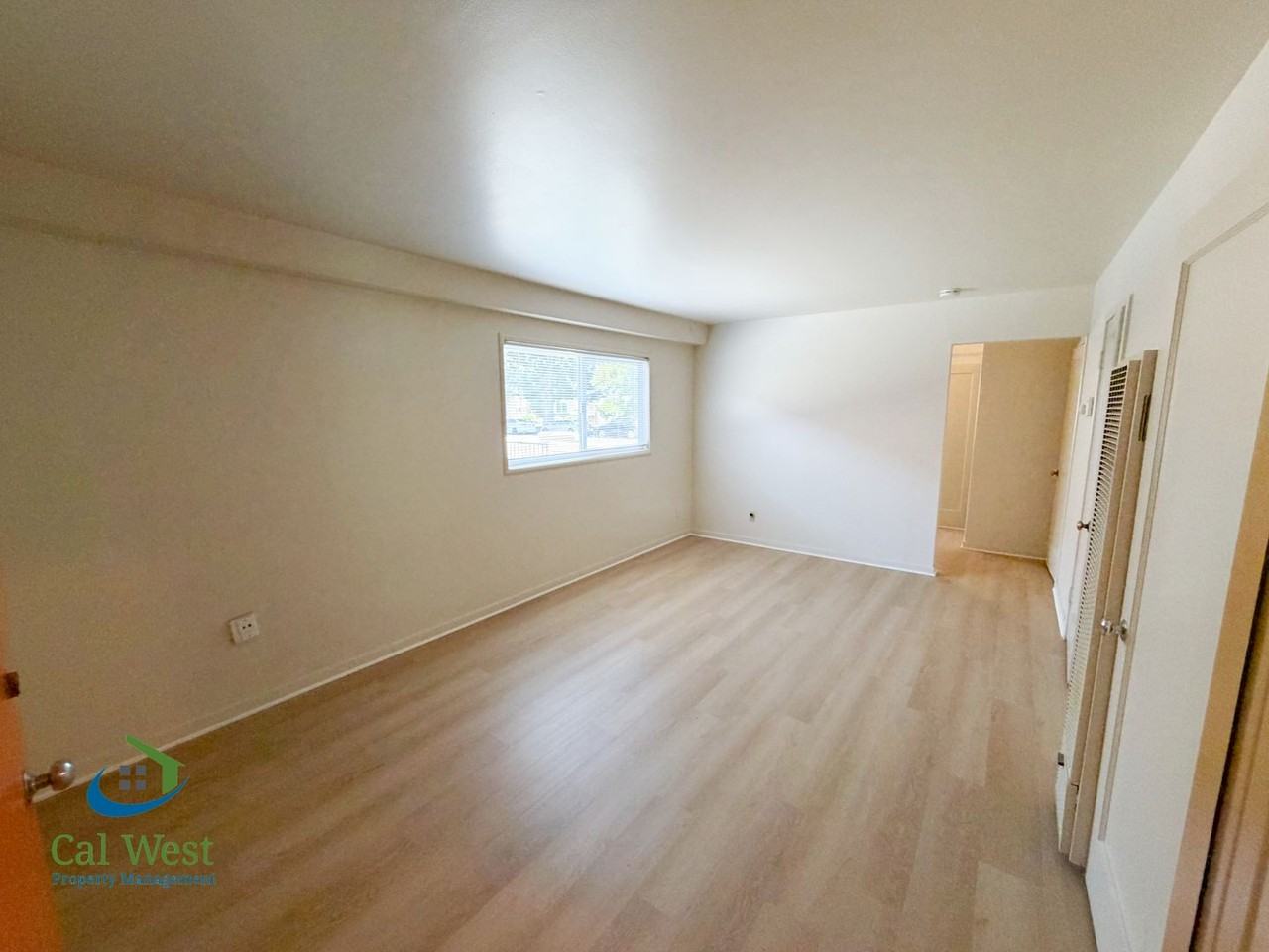 33 E Empire St #109 - Photo 4 of 8