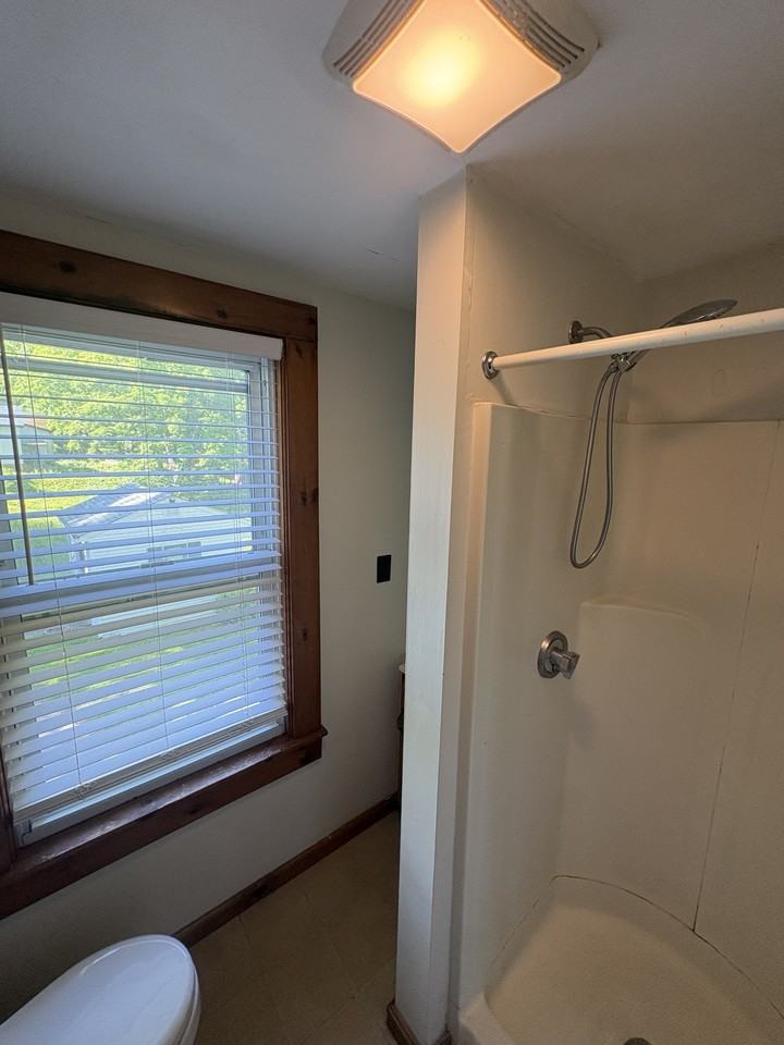 289 Pelham Rd #2 - Photo 7 of 8