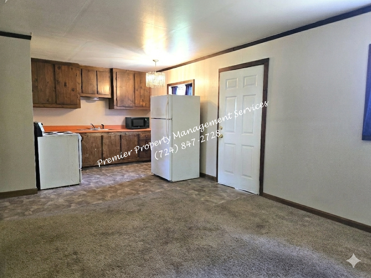 133 Kennard Rd #1 - Photo 5 of 14