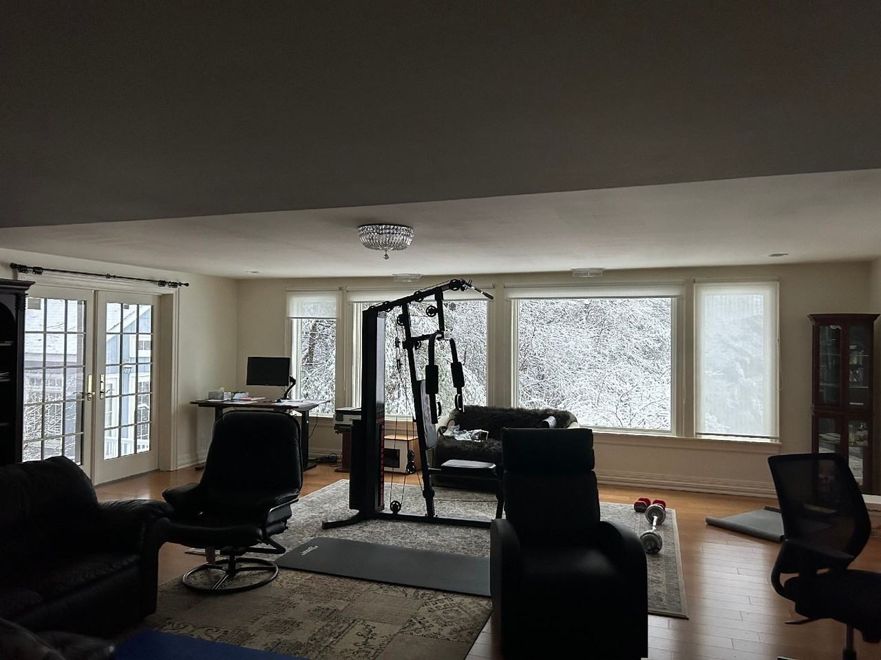 10 Cortland Dr #1 - Photo 3 of 12