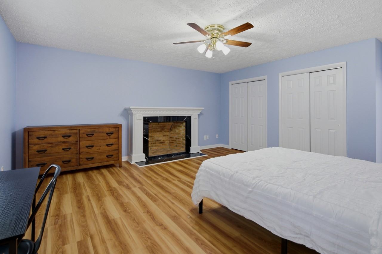 1829 Martindale Drive-1-XL Primary - Photo 4 of 8