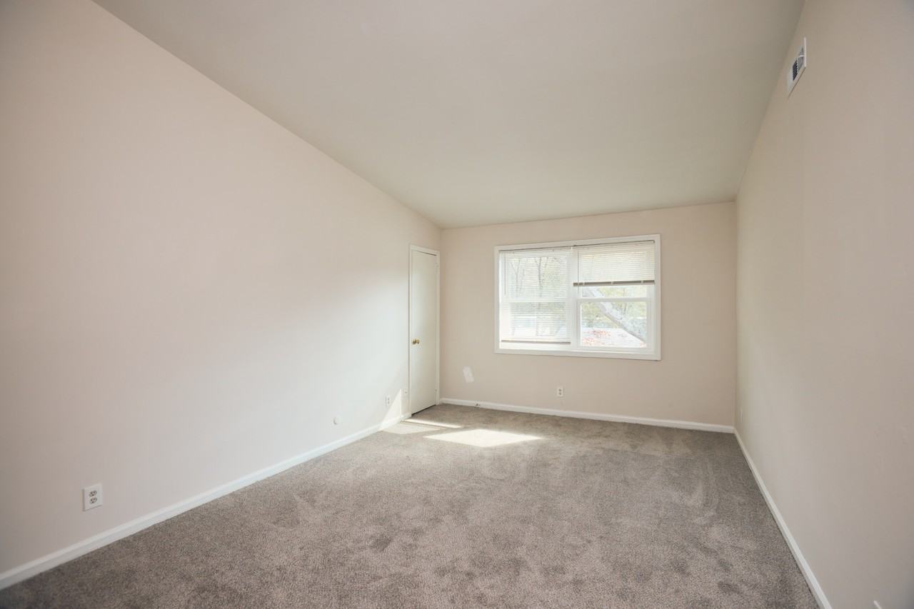 2157 Lenox Rd NEUnit C7 #C7 - Photo 2 of 12