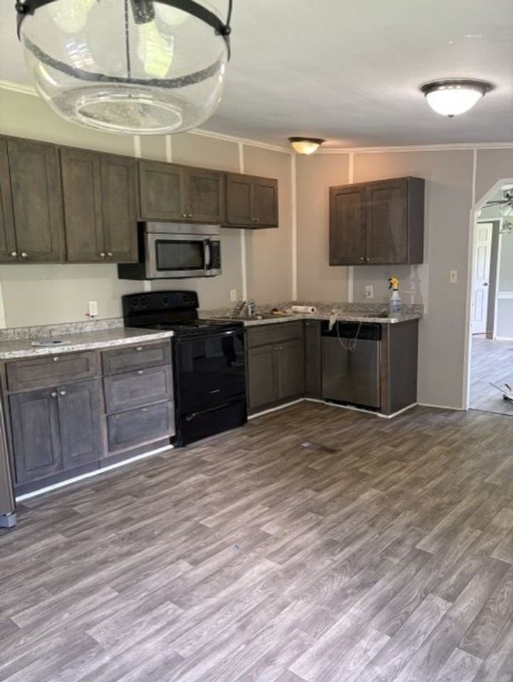 2169 Hatcher Rd - Photo 5 of 6