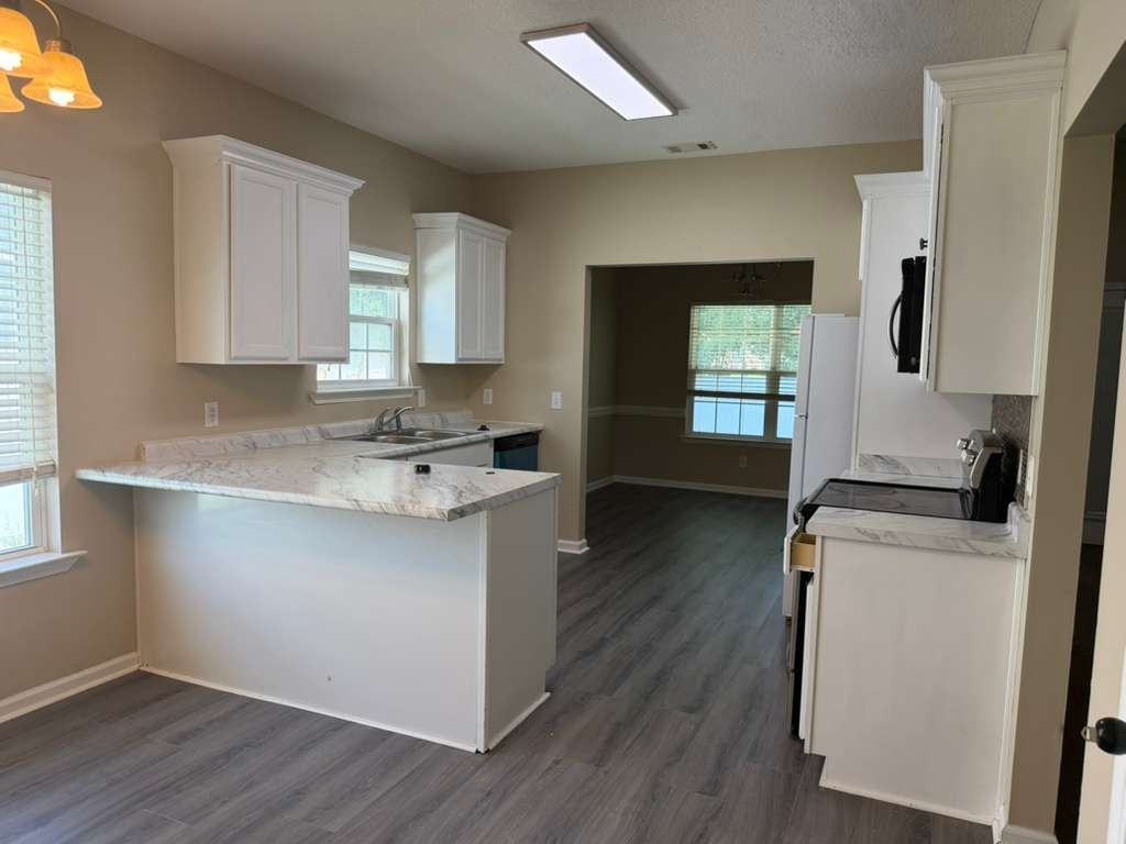900 Rachel Ln #1 - Photo 4 of 17