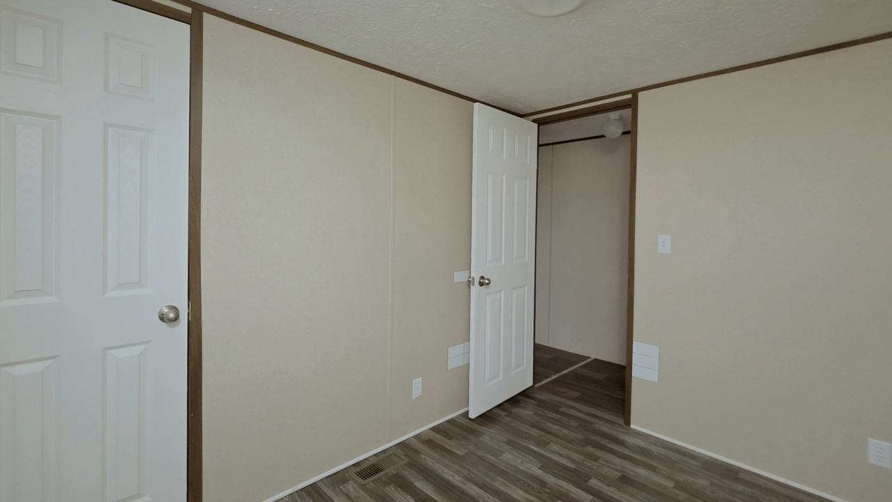1160 Sioux Swamp Dr #1 - Photo 2 of 33