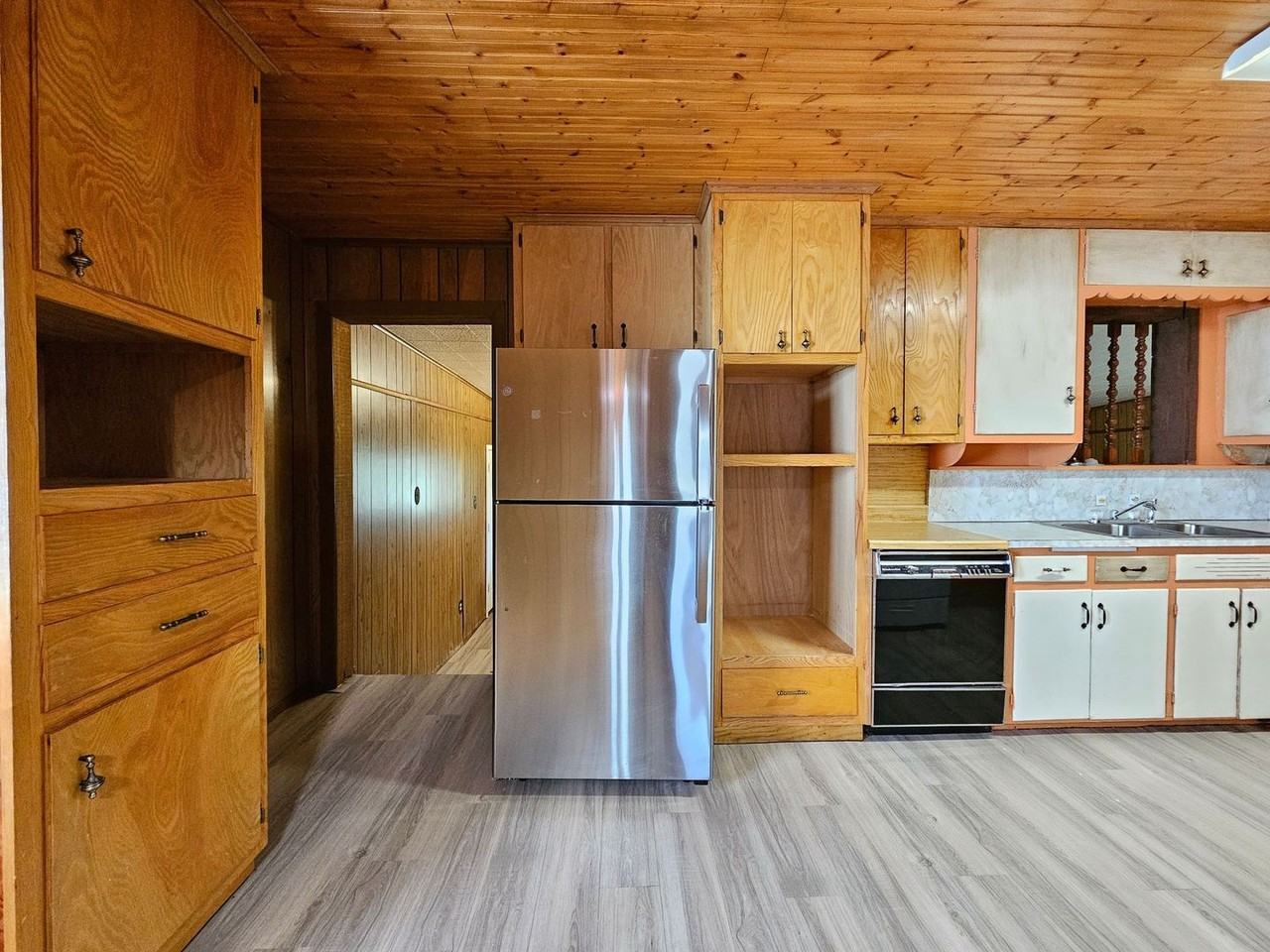 809 Evetts Rd - Photo 3 of 19