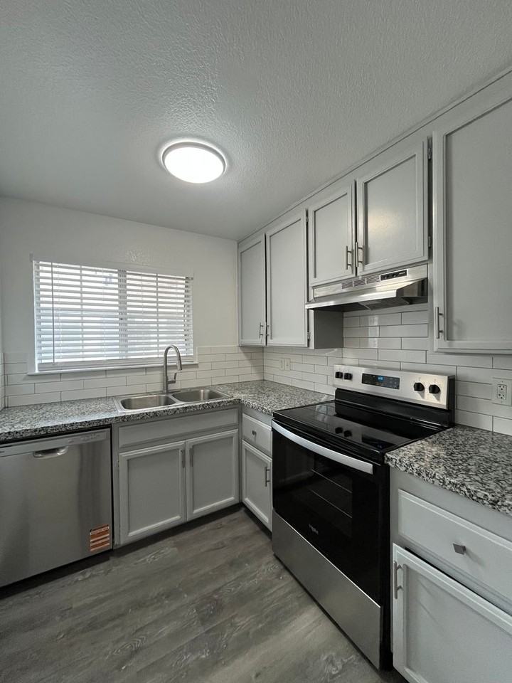 Thrive Living Homes - Photo 6 of 23