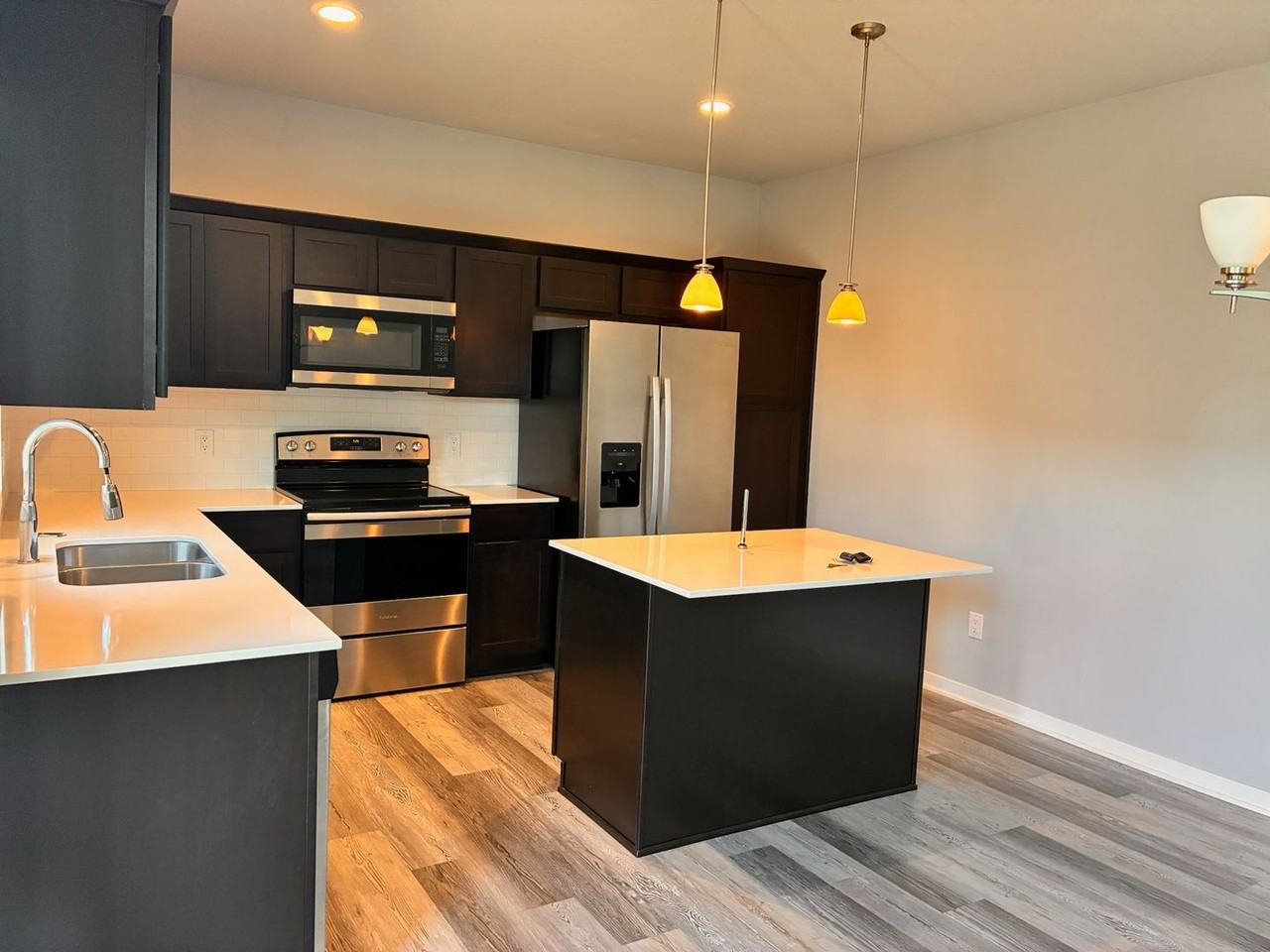 15133 15133 Foxglove Lane - Photo 3 of 46