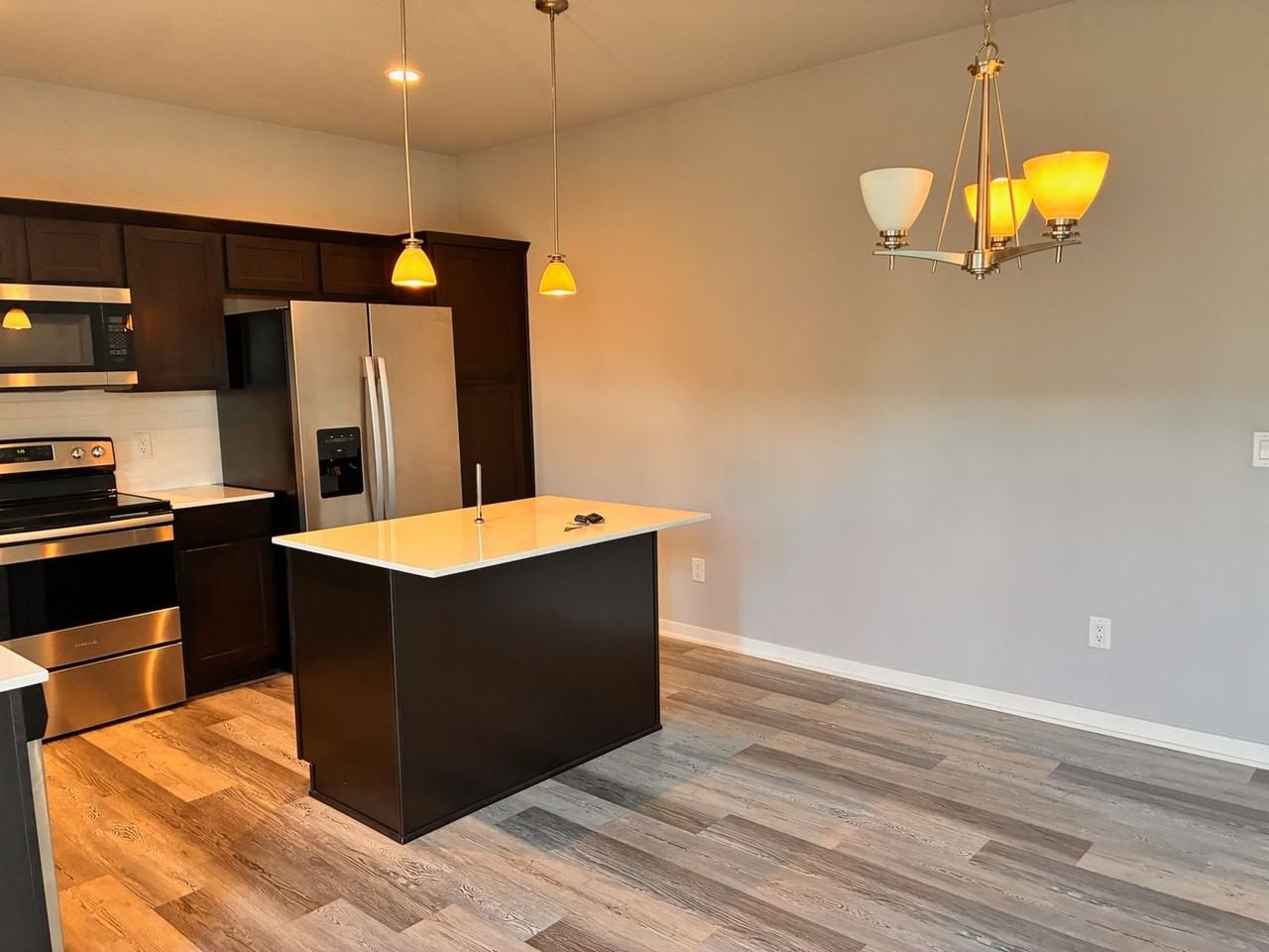 15133 15133 Foxglove Lane - Photo 4 of 46