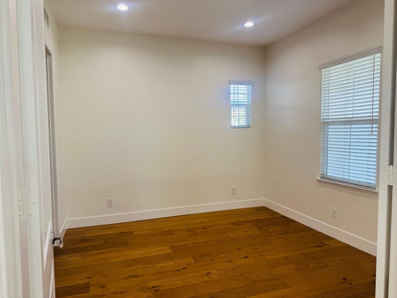3273 Canopy Dr - Photo 3 of 43