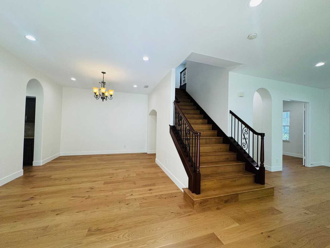 3273 Canopy Dr - Photo 6 of 43