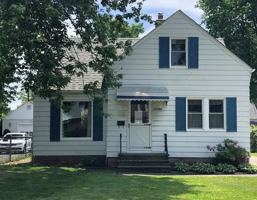 featured image of 25280 Shoreview Ave