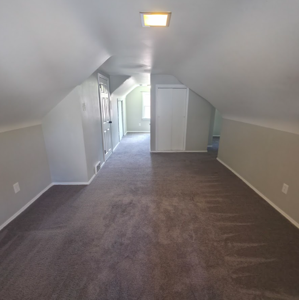 25280 Shoreview Ave - Photo 7 of 15