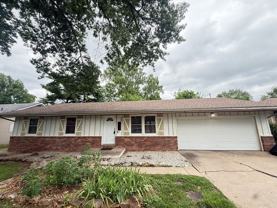 3642 S Westwood Ave - Photo 1 of 1