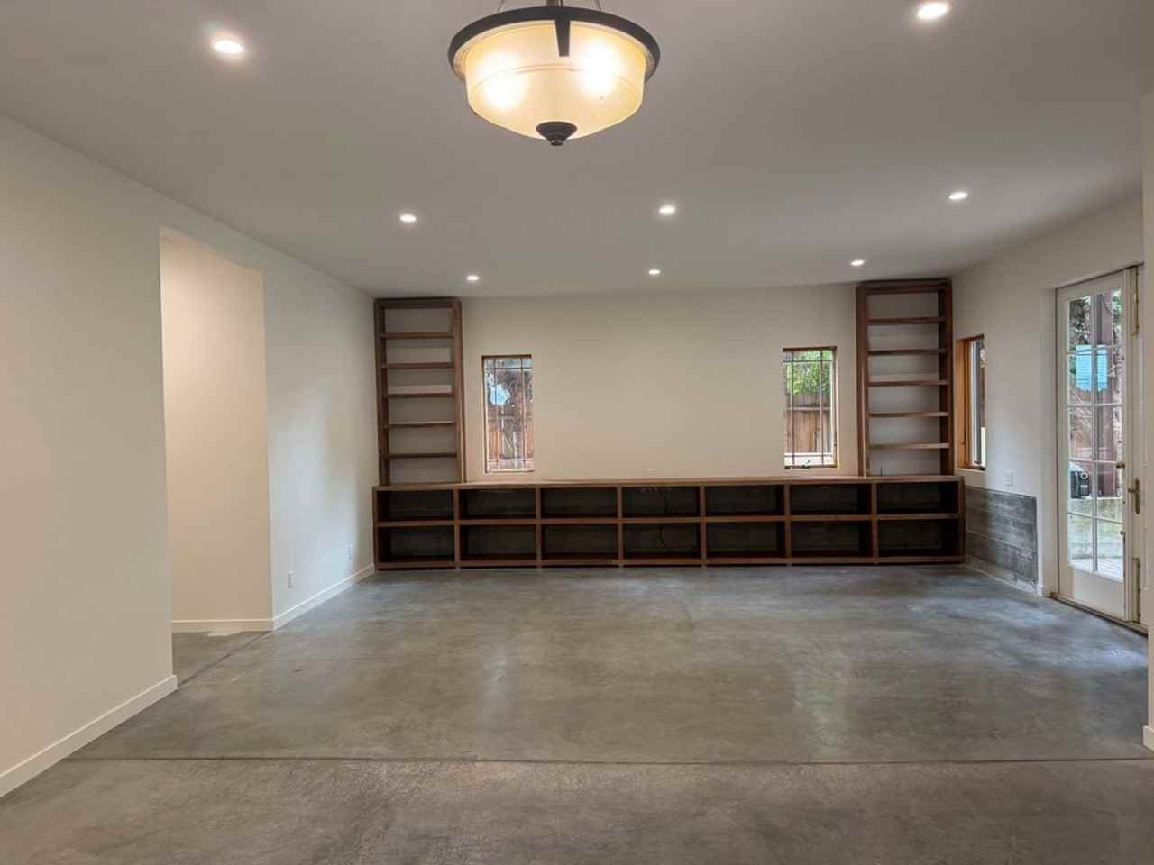 58th St. 536-540 - Photo 7 of 21