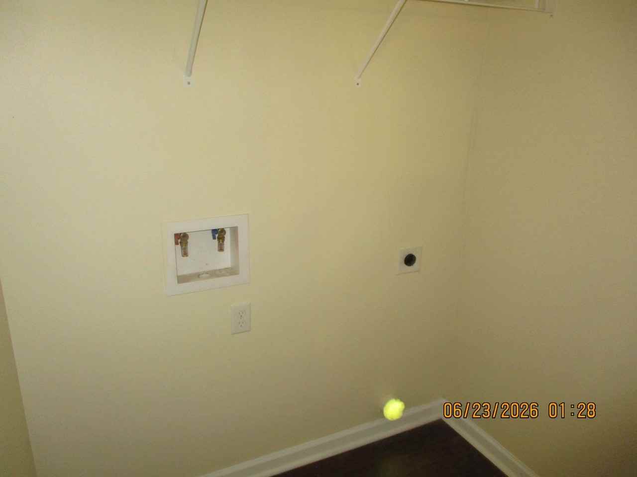 222 Cloud Ln - Photo 3 of 9
