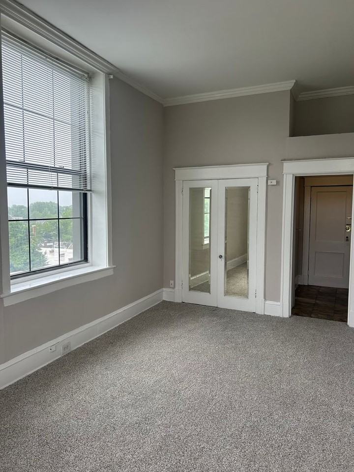 4920 City Ave. - Photo 3 of 22