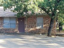 607 Maurice St Apt A-B - Photo 1 of 1