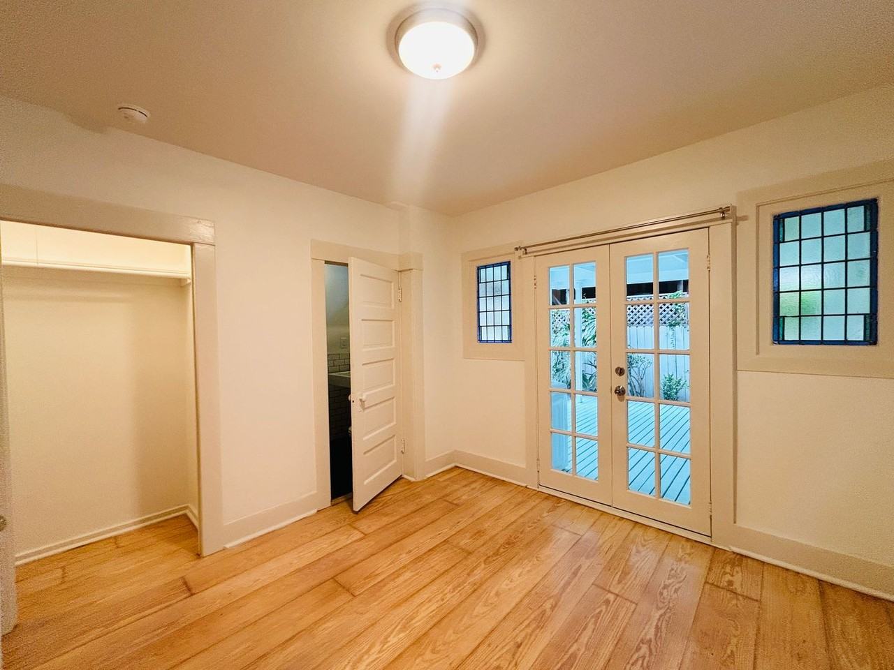 216 San Juan Ave - Photo 7 of 11
