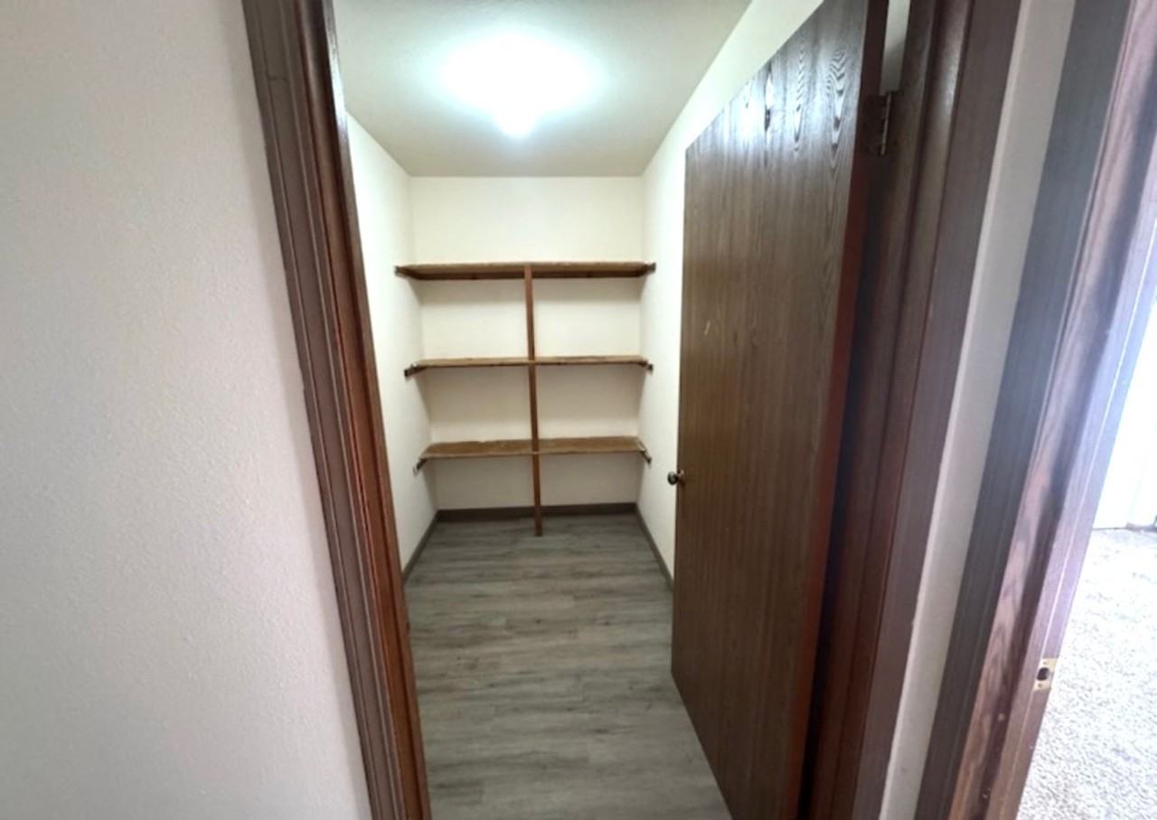 Camp Douglas Apts - Photo 3 of 20