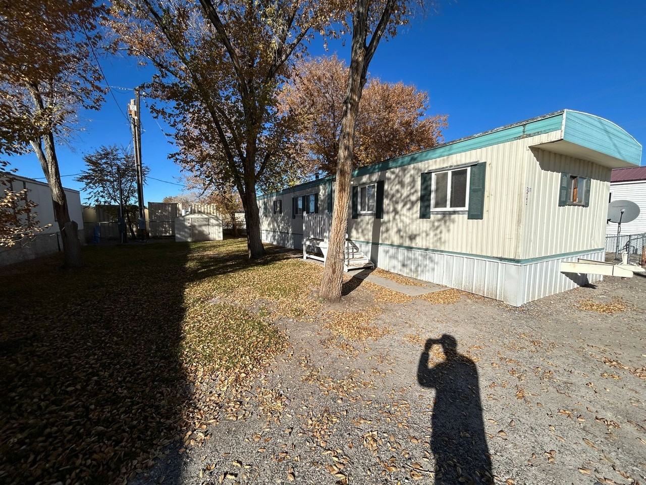 300 Linda Lee St - Photo 2 of 43