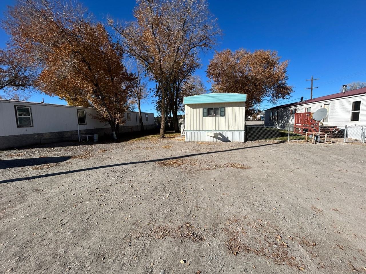 300 Linda Lee St - Photo 6 of 43