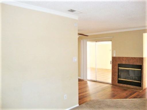 2759 College Blvd - Photo 3 of 7