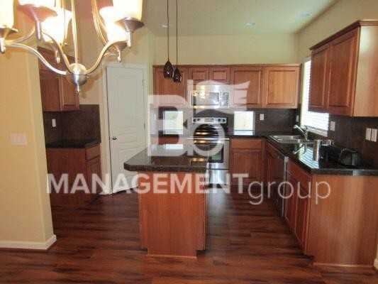 1514 Sw 218th Ter - Photo 2 of 19