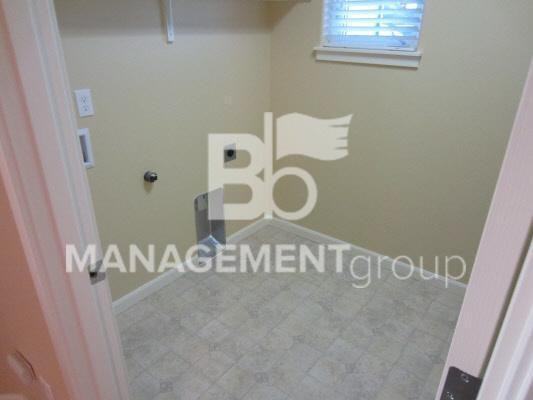 1514 Sw 218th Ter - Photo 7 of 19