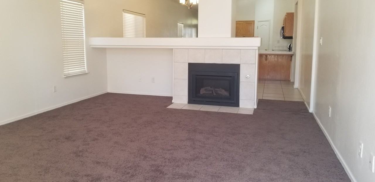 4700 Betony Dr - Photo 3 of 20