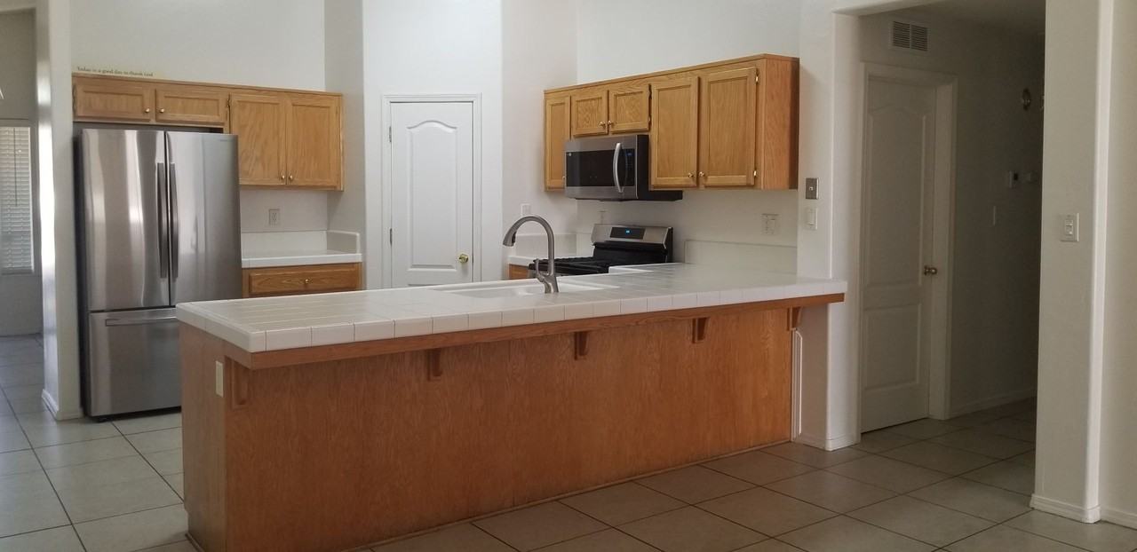 4700 Betony Dr - Photo 5 of 20