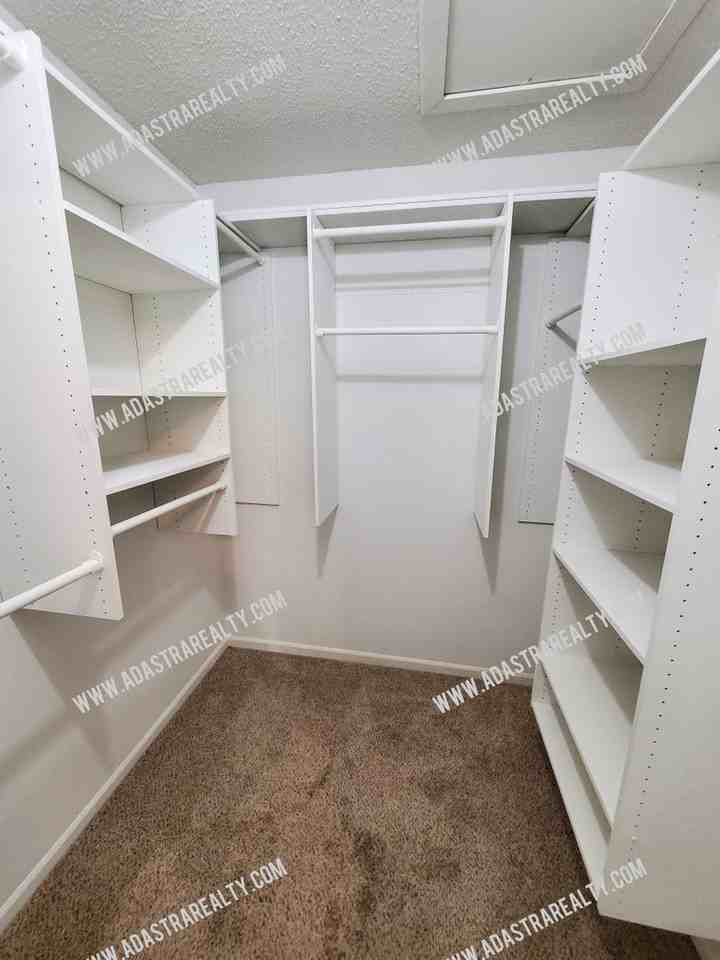 14801 W 123rd Ter - Photo 7 of 23