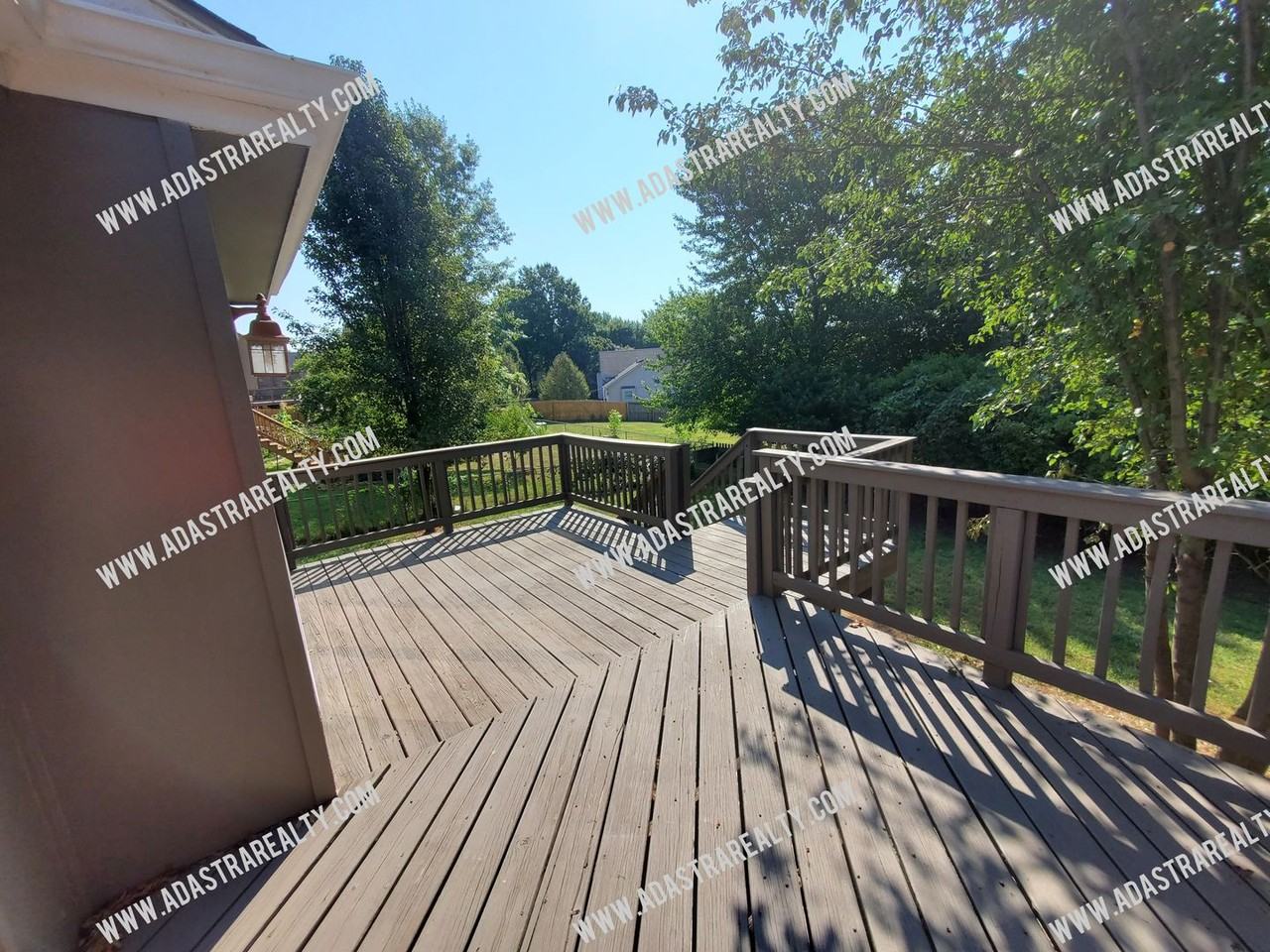 14801 W 123rd Ter - Photo 3 of 23