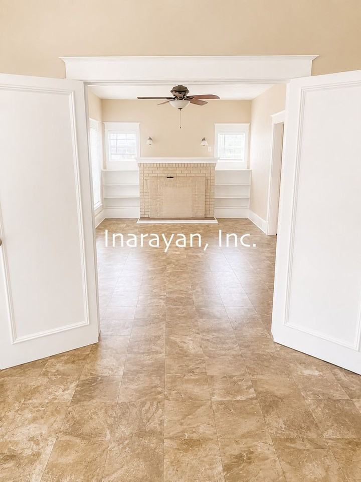 910 25th St - Photo 2 of 9