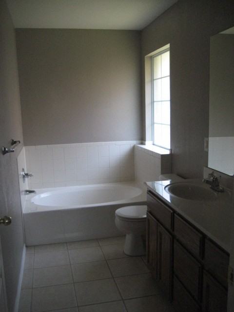 1118 Barbary Dr - Photo 6 of 8