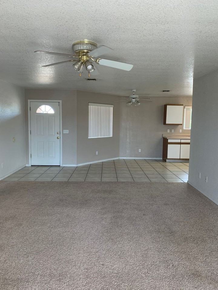 2870 Winterhaven Ct - Photo 5 of 21