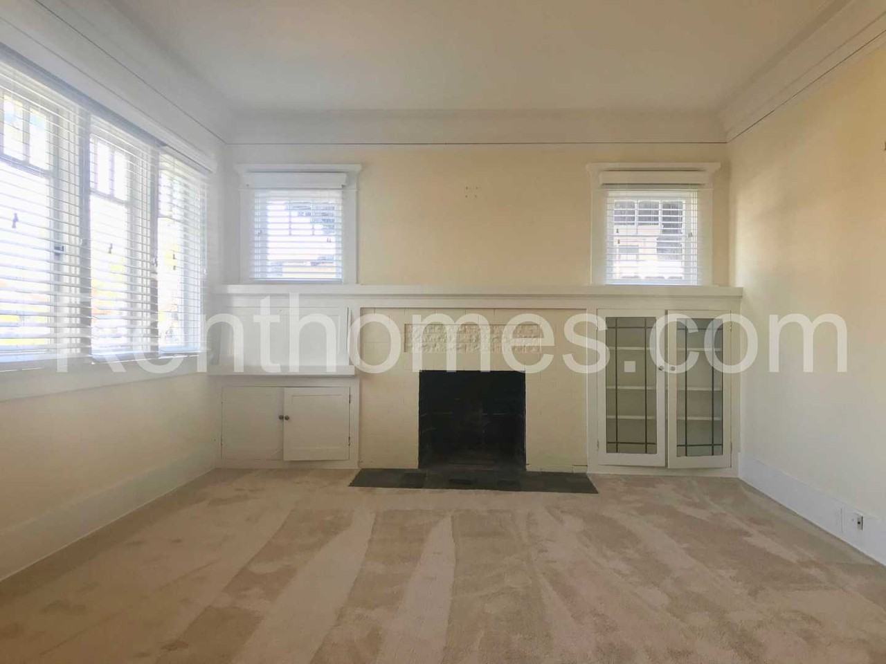 3311 Dale St - Photo 3 of 14