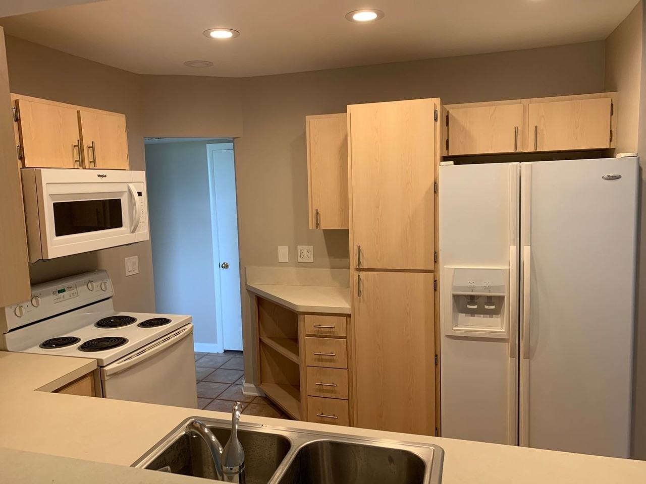 3791 10th St Ne - Photo 5 of 17