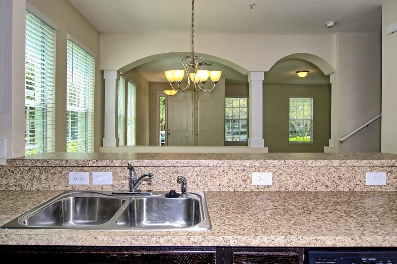 10243 Lake District Ln - Photo 7 of 18