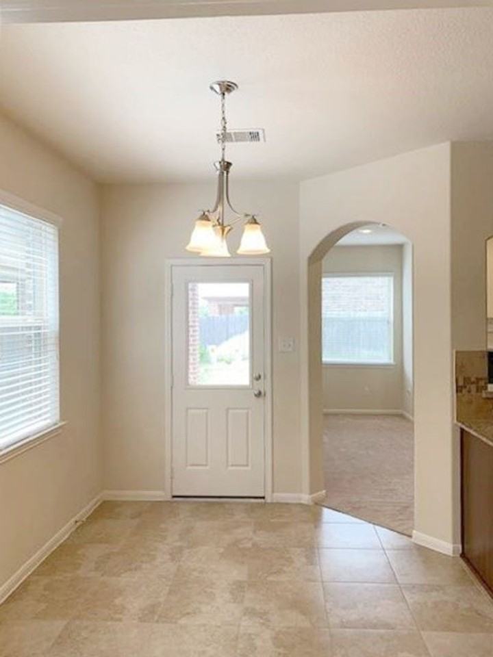 26931 Stonebury Heights Ln - Photo 5 of 24