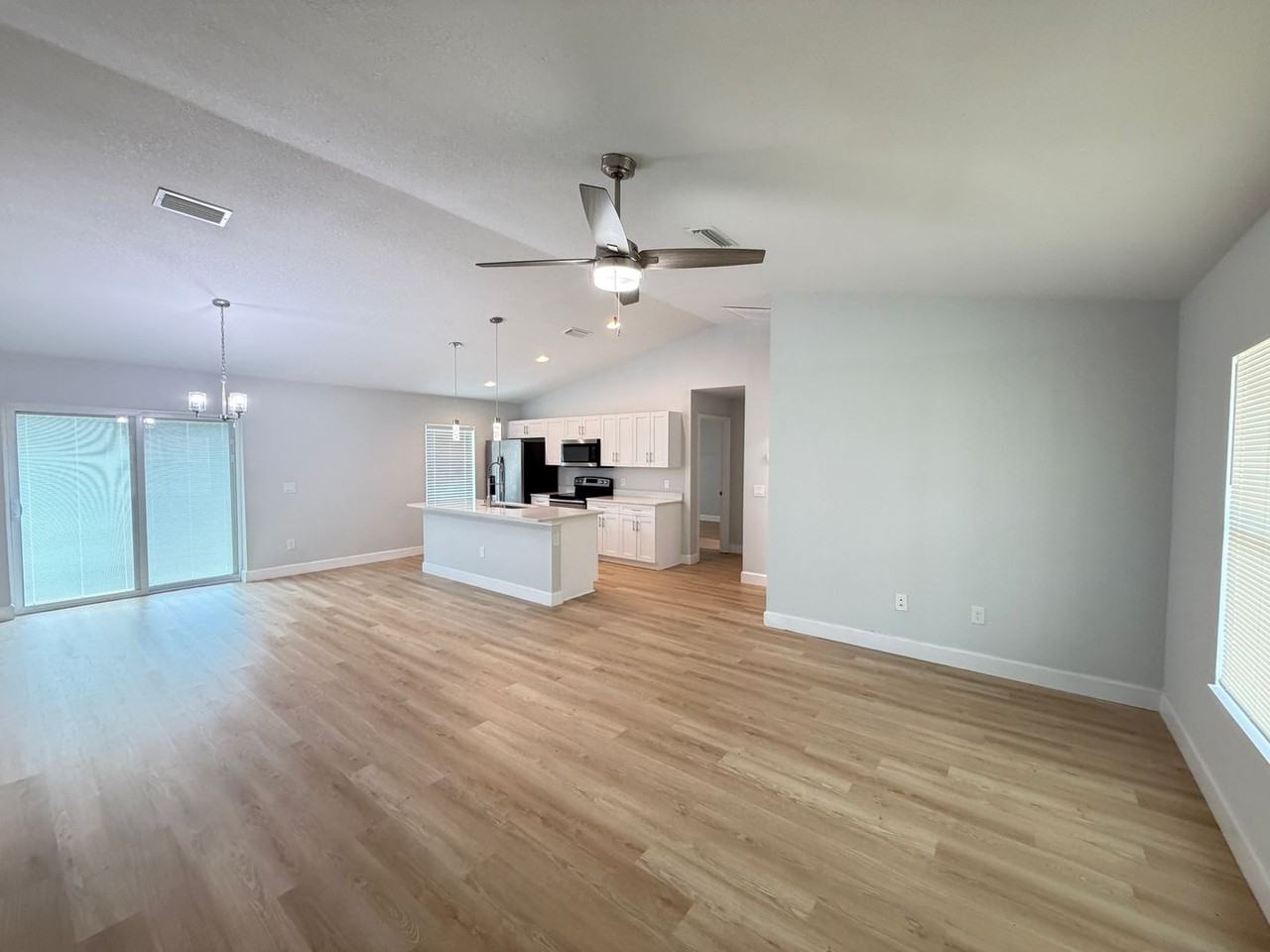 16815 Sw 50th Cir - Photo 2 of 21