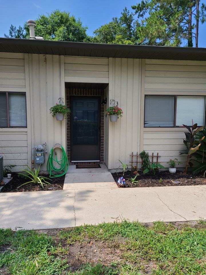 3524 Nw 37th Ave - Photo 2 of 36