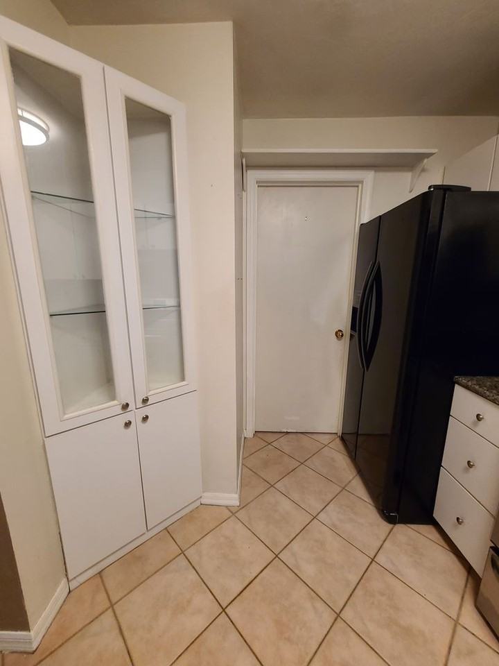 3524 Nw 37th Ave - Photo 6 of 36