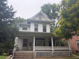 featured image of 1220 S 20th St