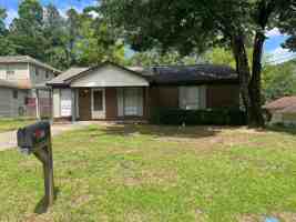 featured image of 119 22nd Ave Ne